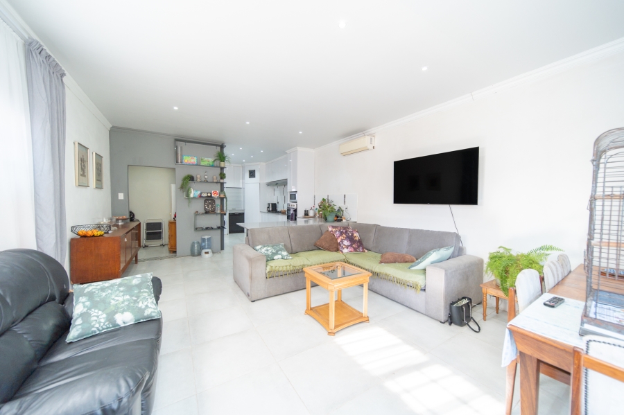 3 Bedroom Property for Sale in Baysville Eastern Cape